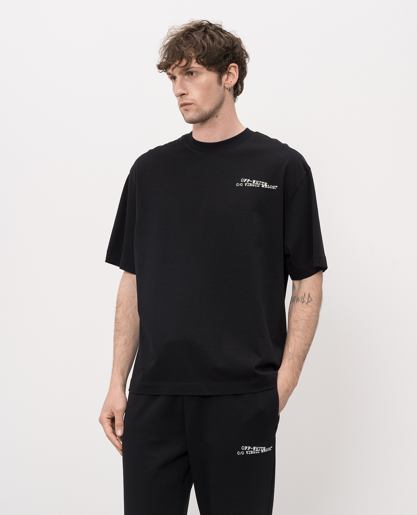 

Black Type Arrow T-shirt Off-White