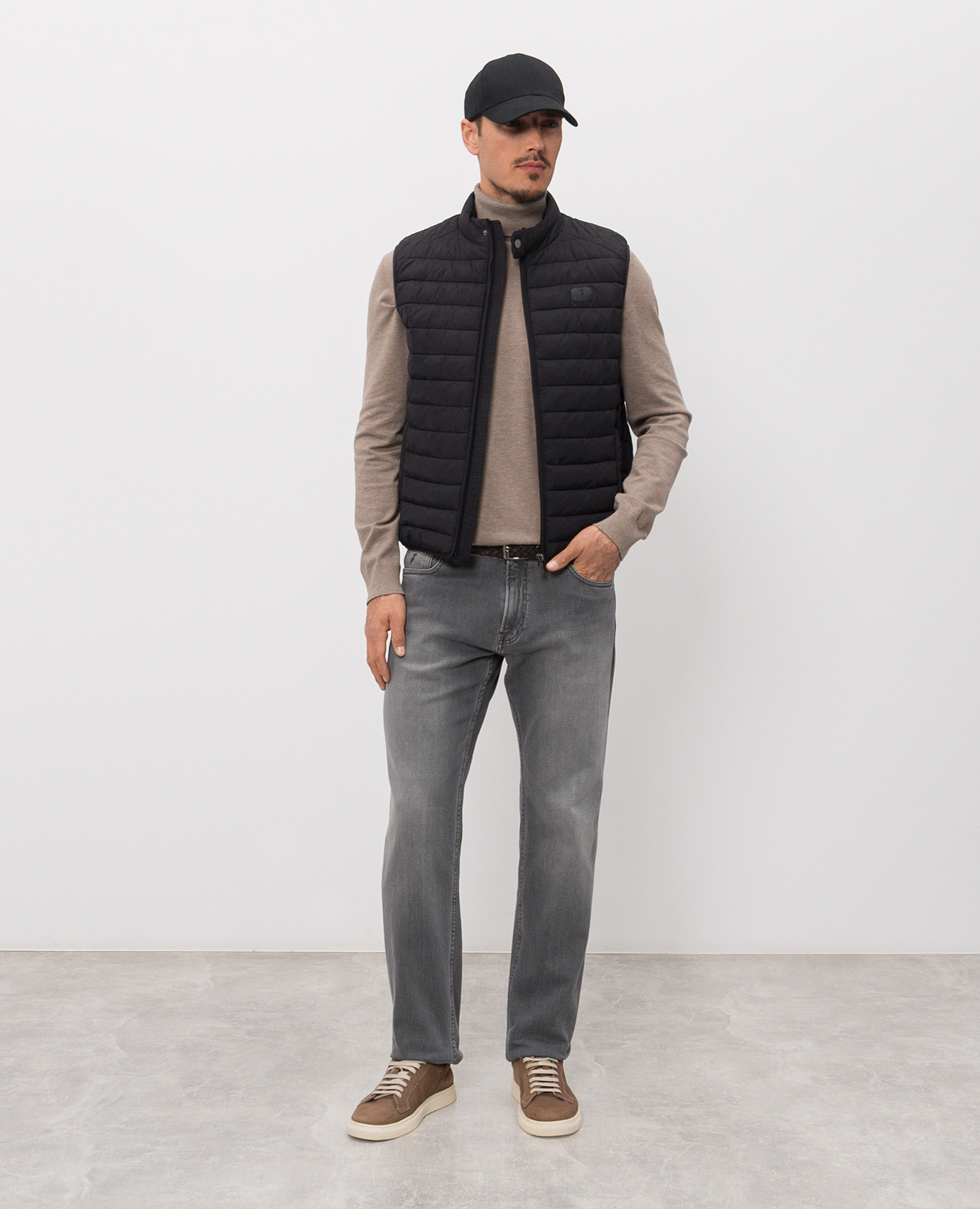 

Black quilted vest Trussardi