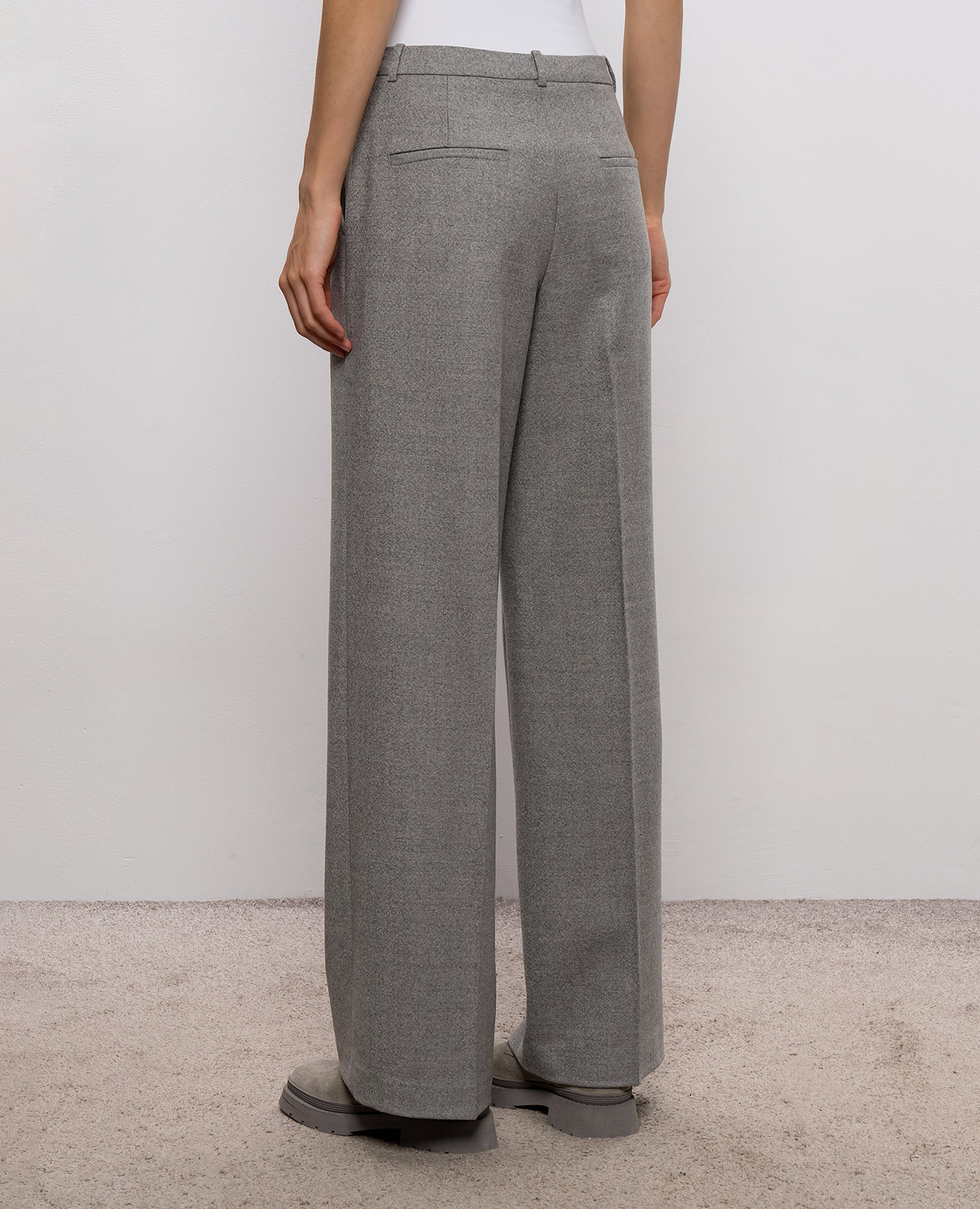 Gray wool pants Peserico 4