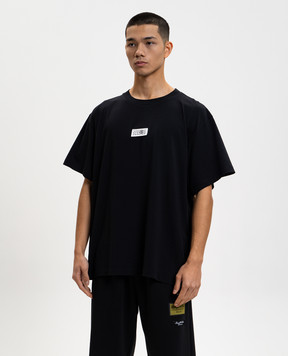 Maison Margiela MM6 Black T-shirt with logo patch SH0GC0032M20170