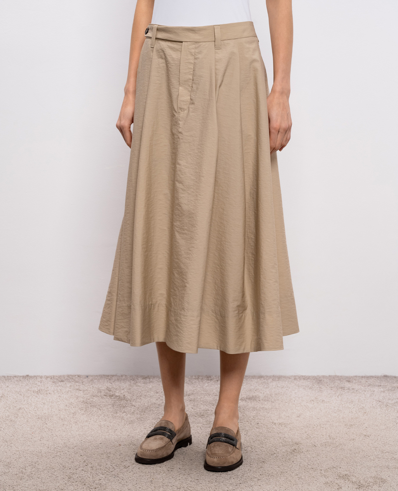

Beige skirt Brunello Cucinelli