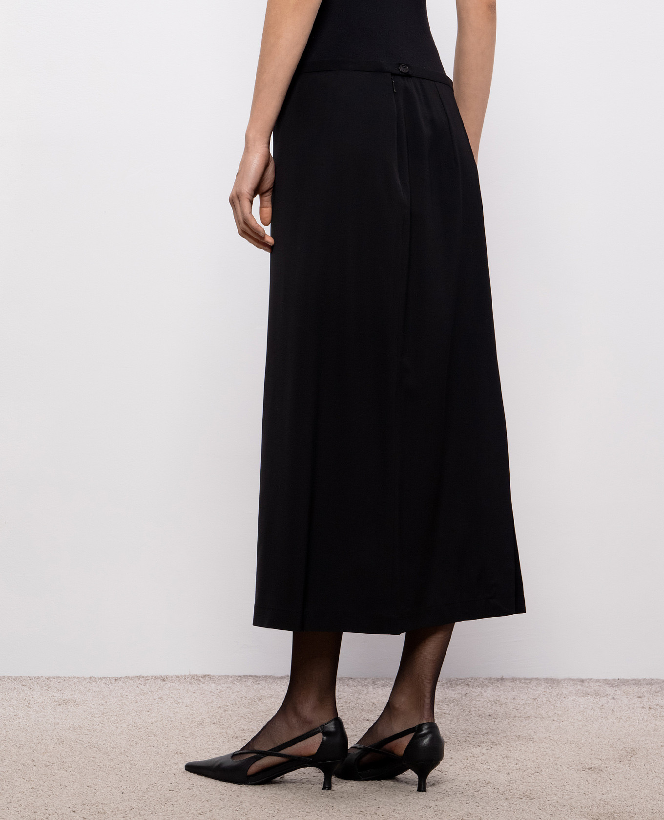 

Matias black skirt with wool The Row