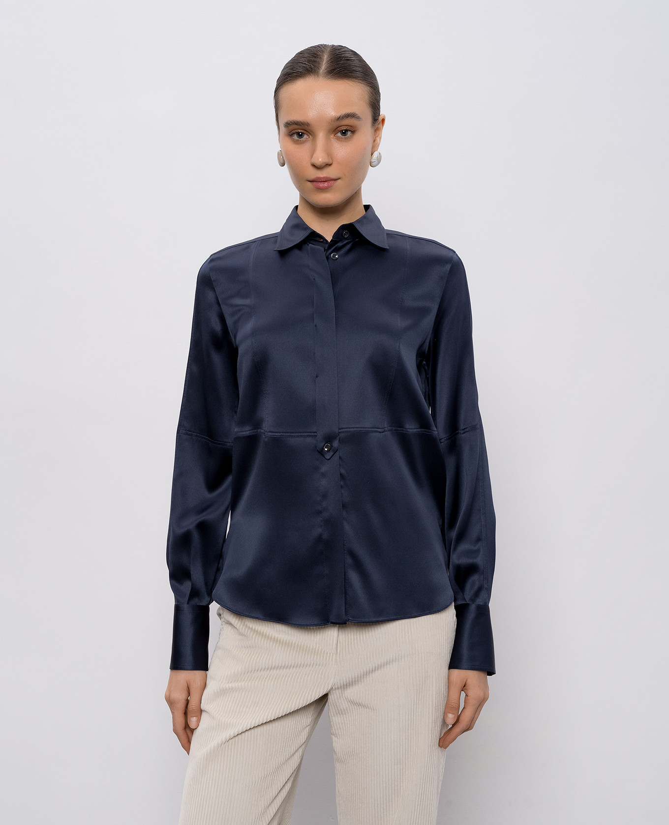 

Blue silk blouse Brunello Cucinelli