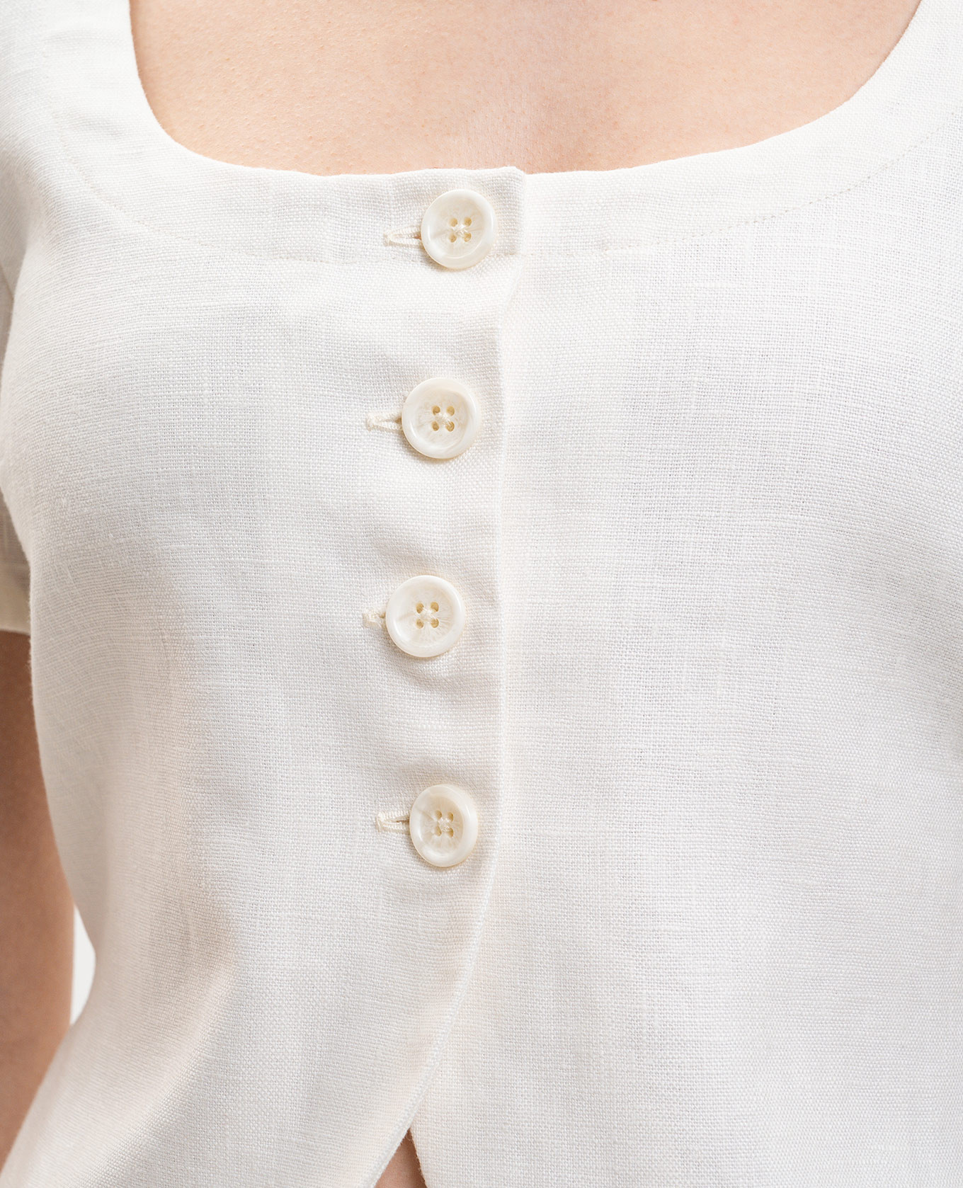

Audrey white linen top Faithfull