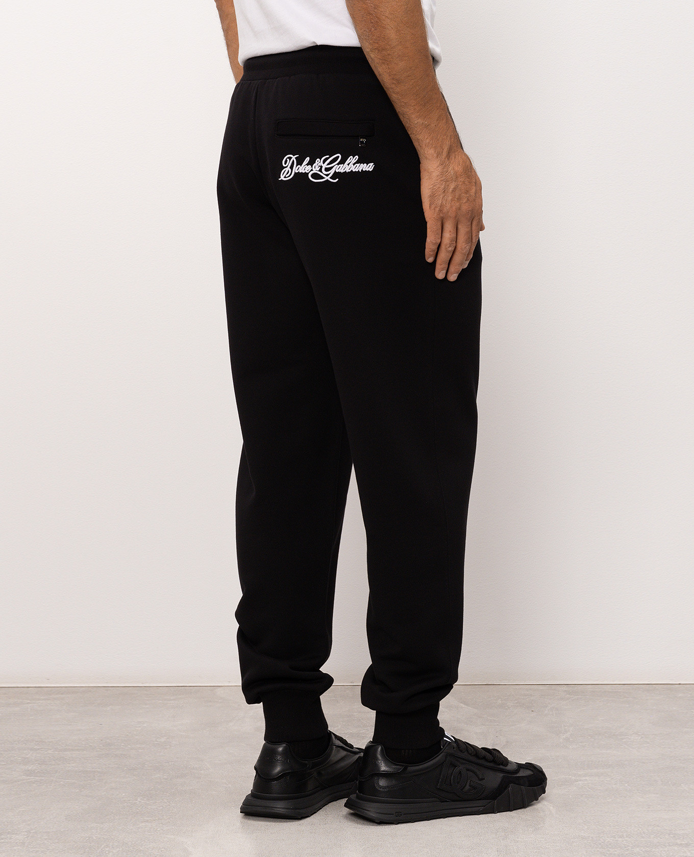 Black joggers with logo embroidery Dolce&Gabbana 4
