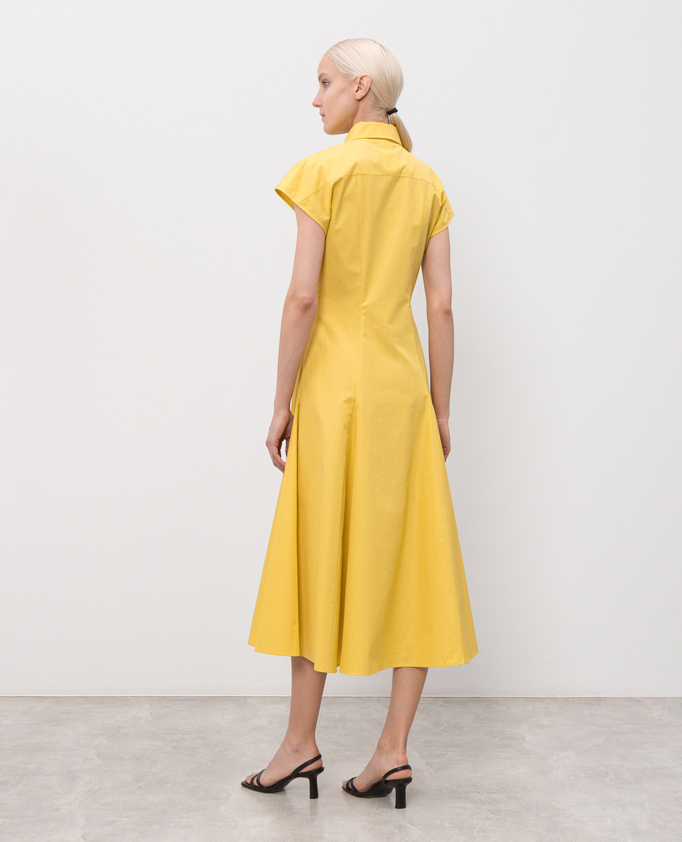 

Yellow dress GIORNO Max & Co
