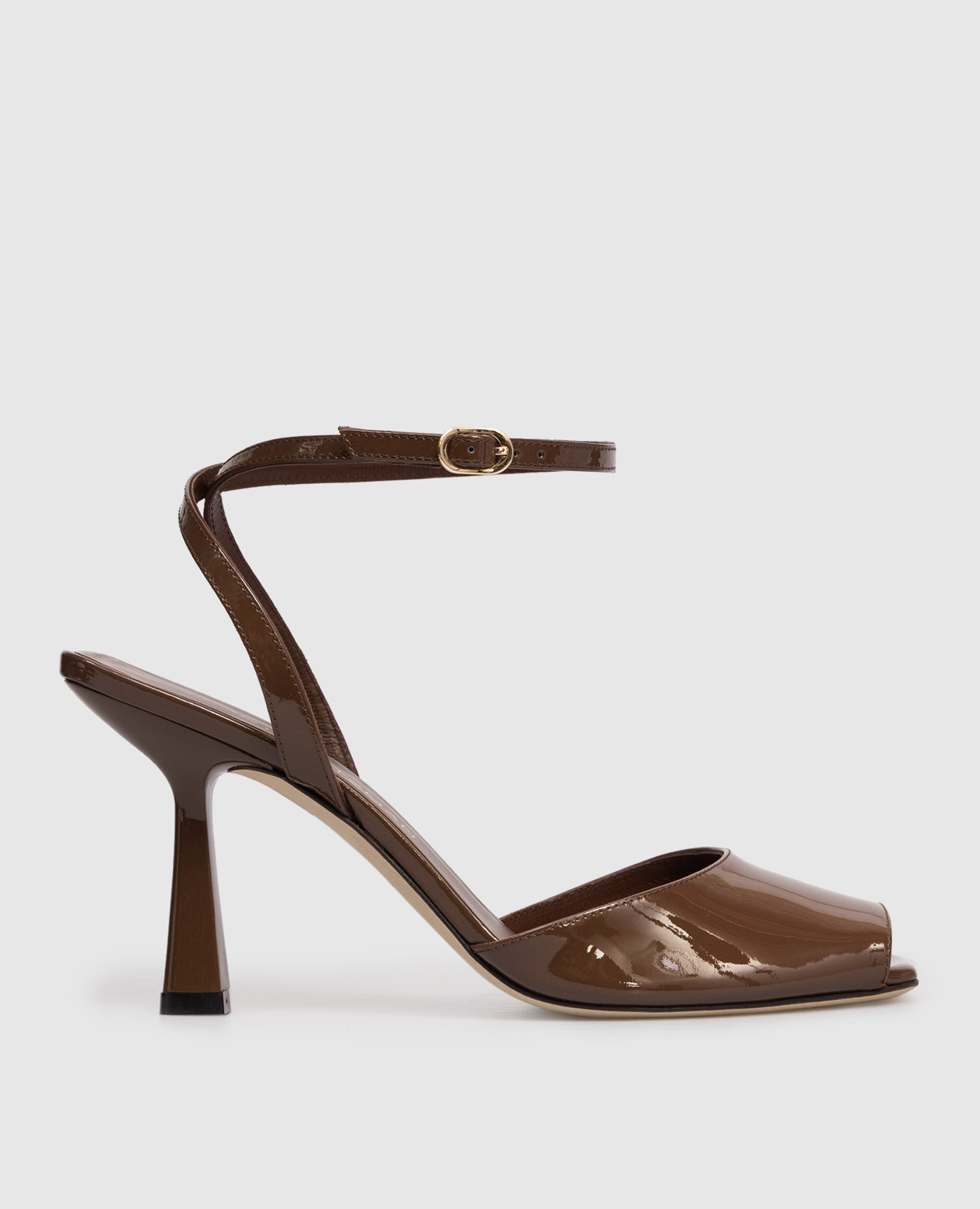 

Val brown patent leather sandals Stuart Weitzman