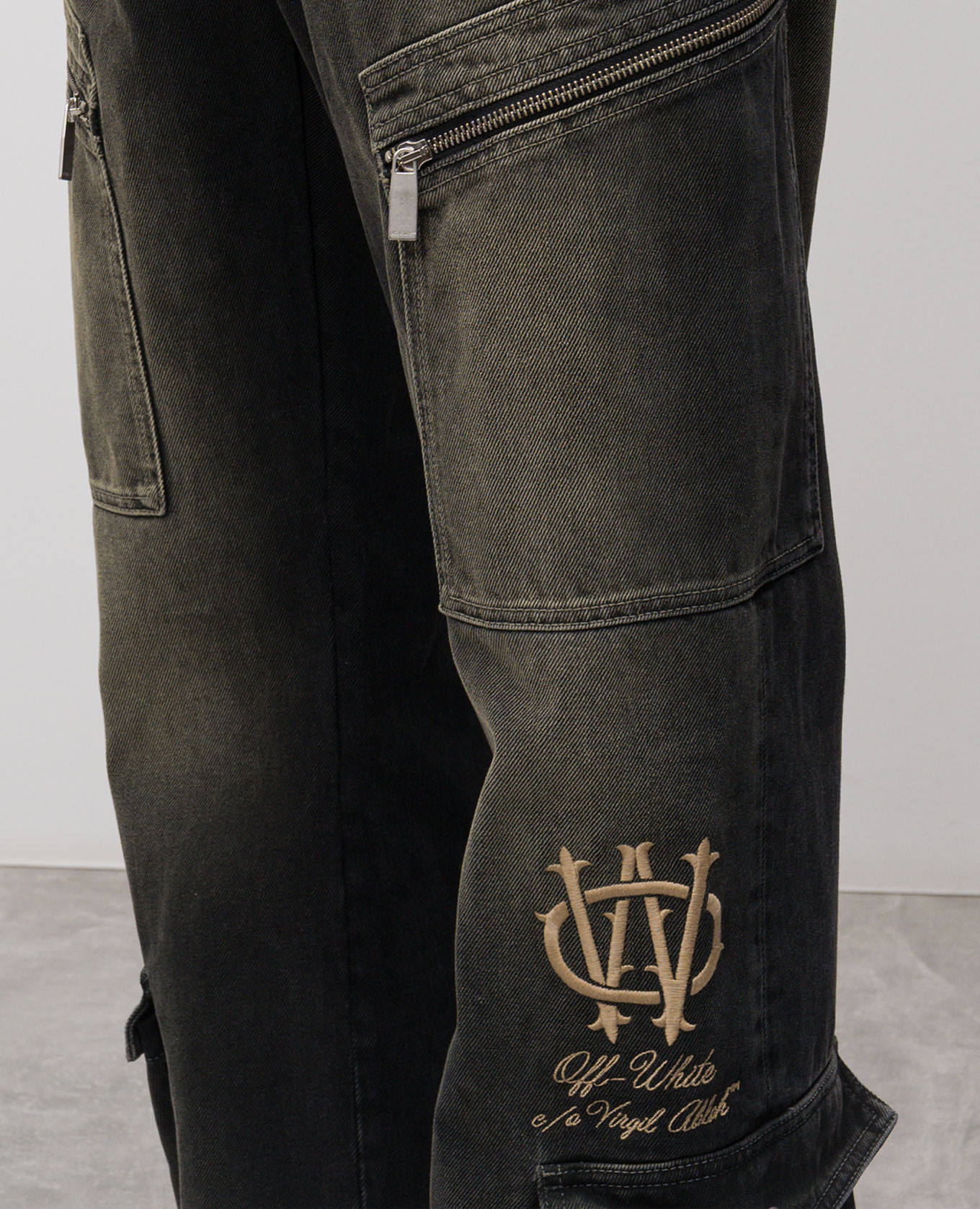 

Black cargo jeans with logo Off-White