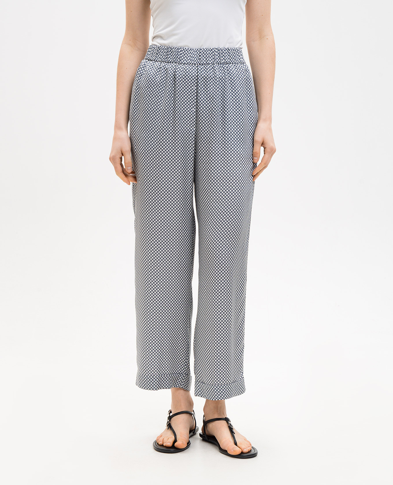 White pants with logo print Peserico 3