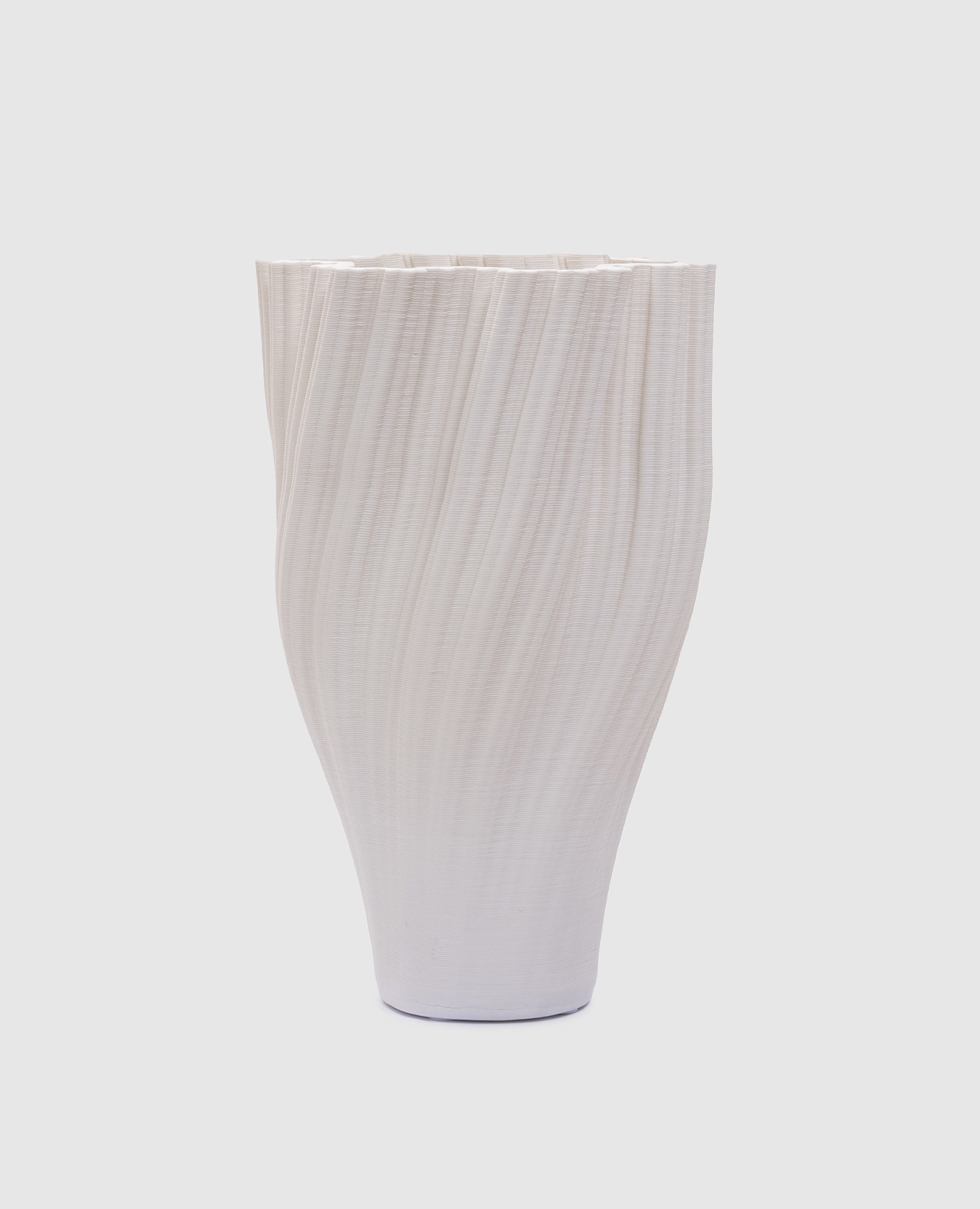 

White porcelain vase Palais Royal