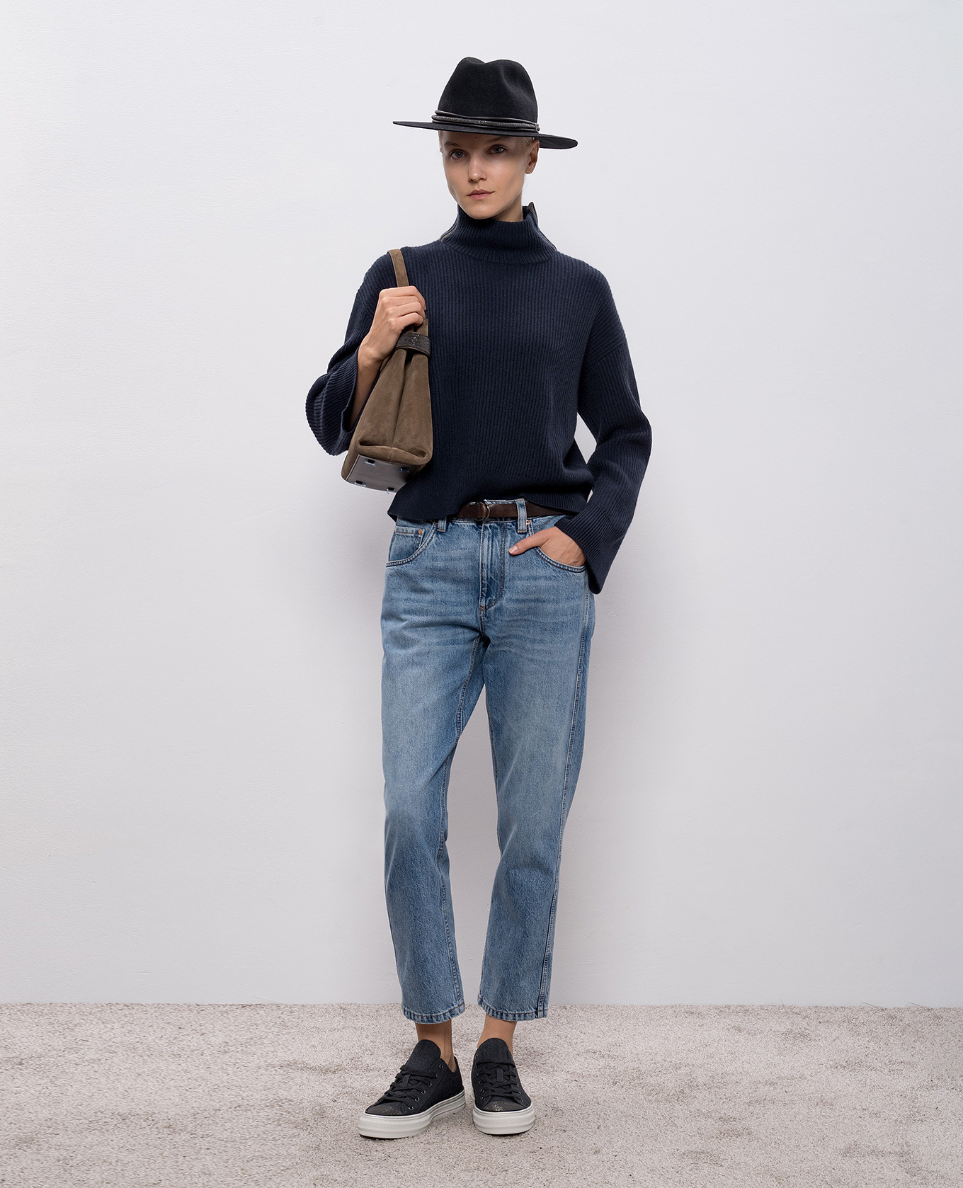 

Blue cashmere sweater with monil chain Brunello Cucinelli