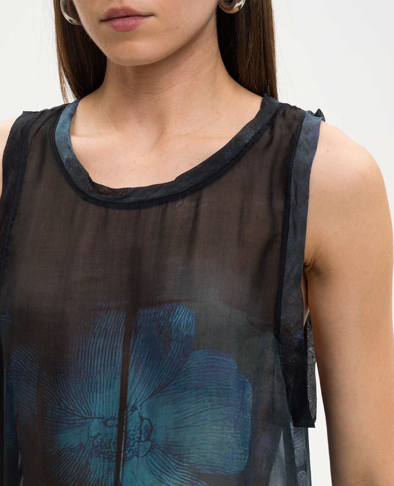 

Black T-shirt with printed silk Masnada