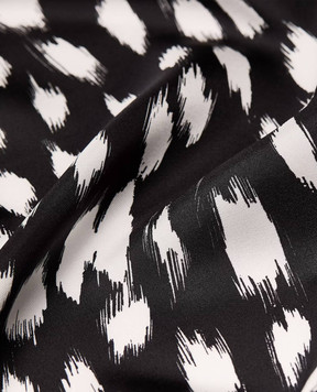 Givenchy Black silk scarf with animal print 710010146001
