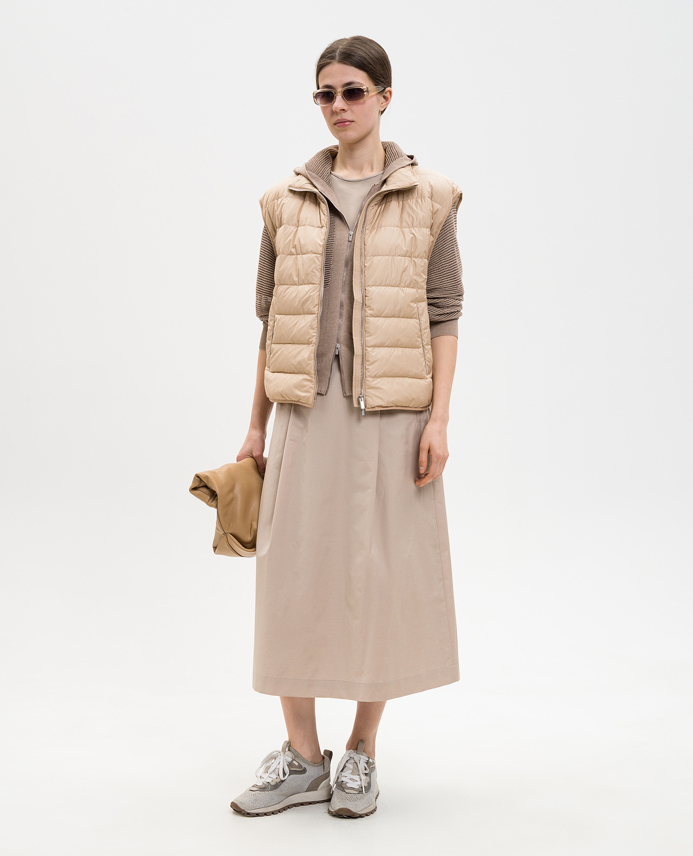 

Beige skirt with monil chain Peserico