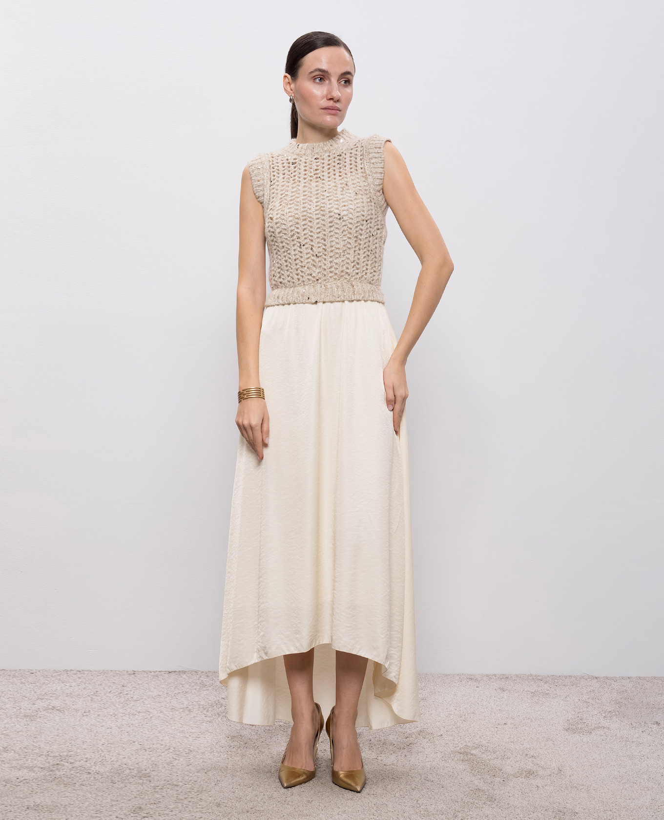 

Beige midi dress with alpaca wool Peserico