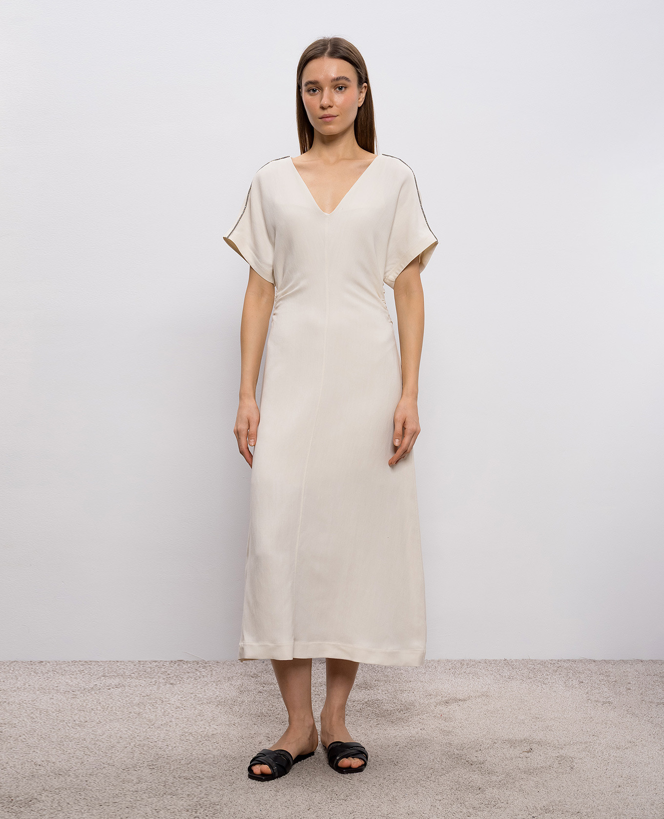 Beige midi dress with linen Brunello Cucinelli 3
