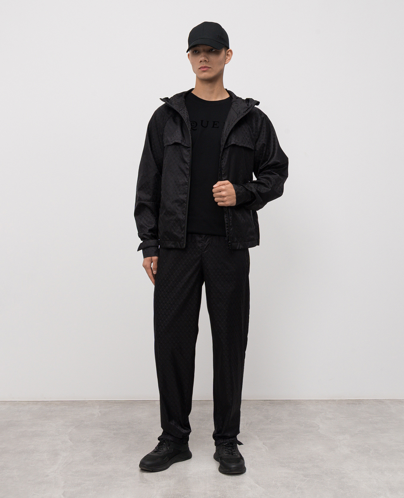 Black printed sweatpants Alexander McQueen 2