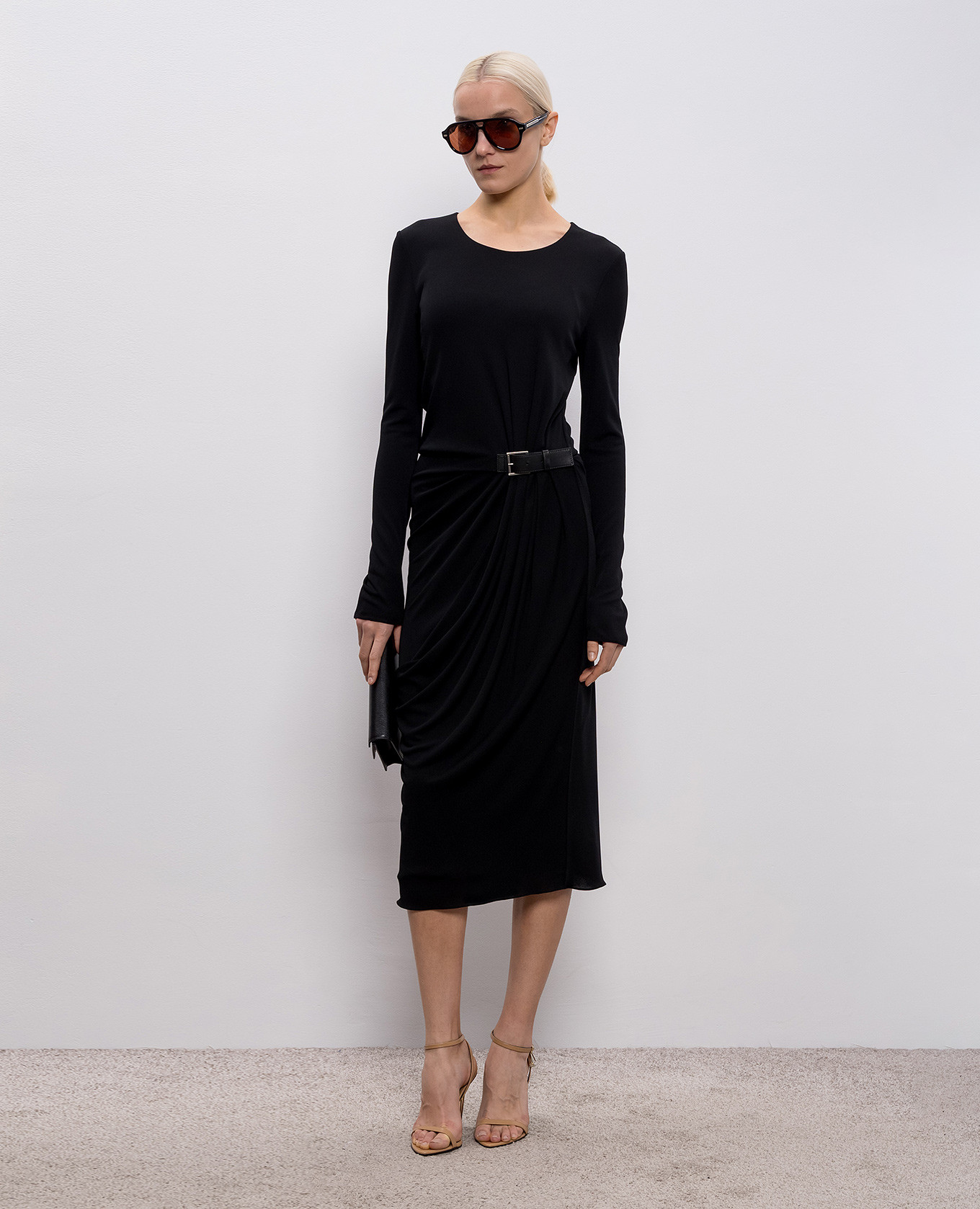 

Black midi dress Tom Ford