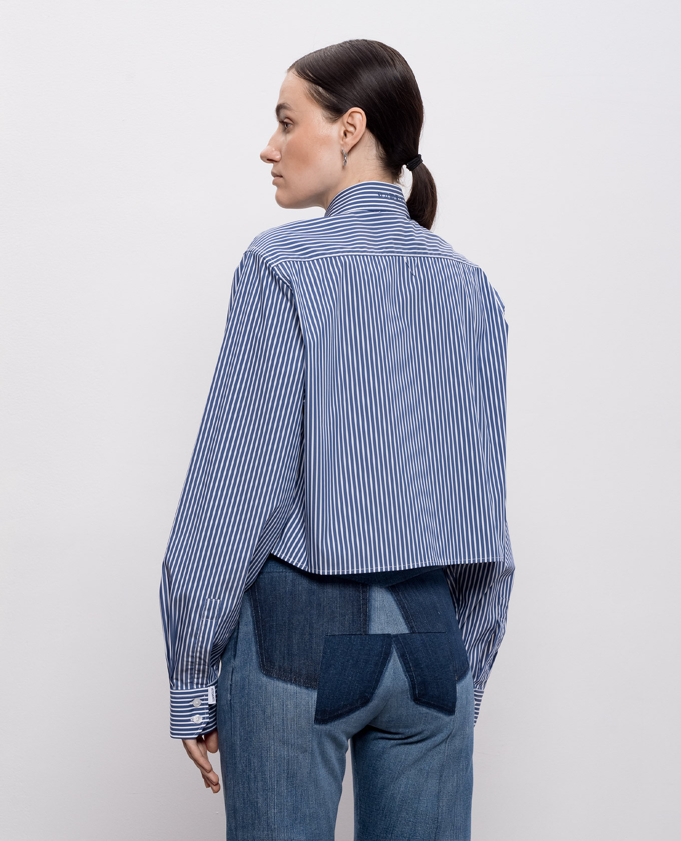 

Blue striped cropped shirt Vetements