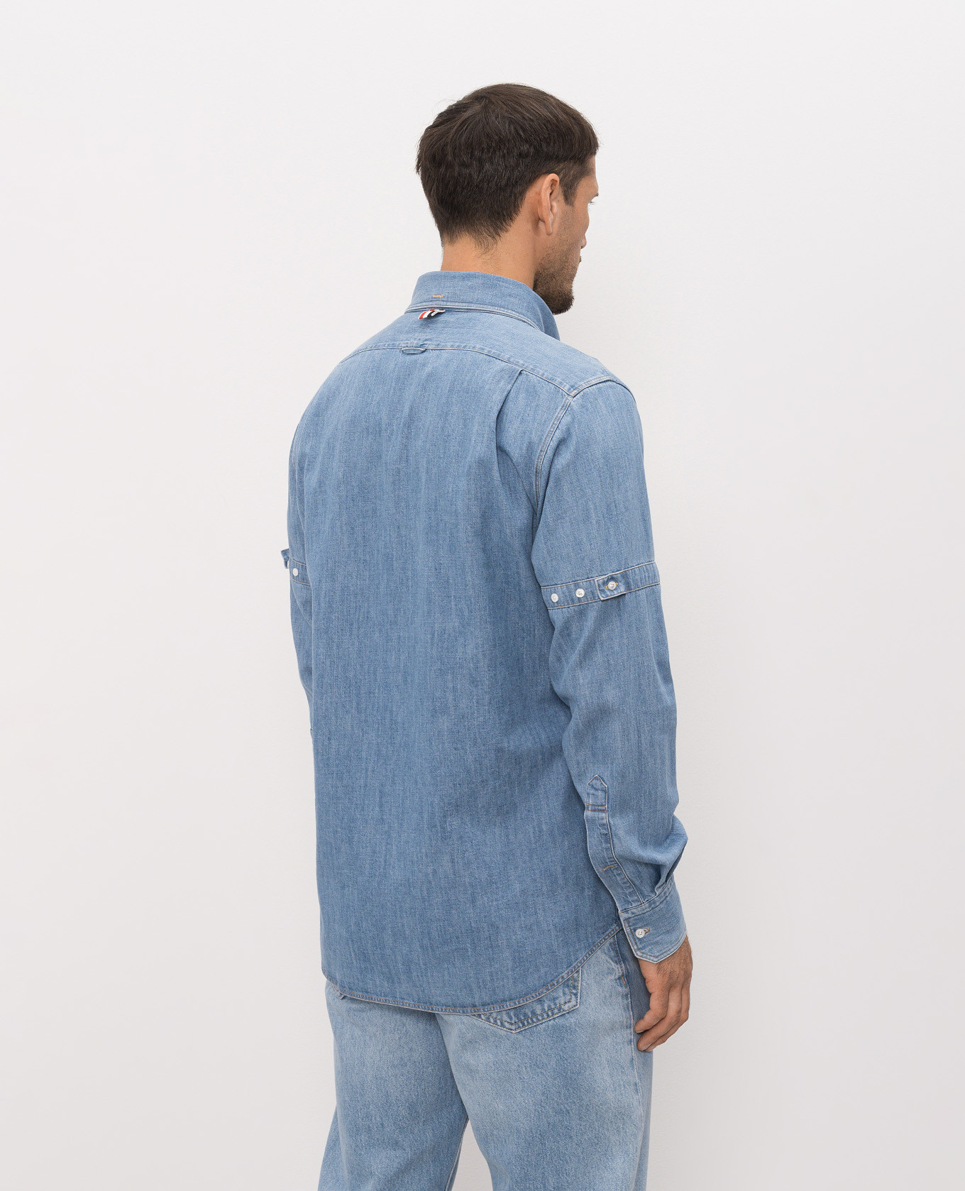 

Blue denim shirt with logo patch Thom Browne, Light blue