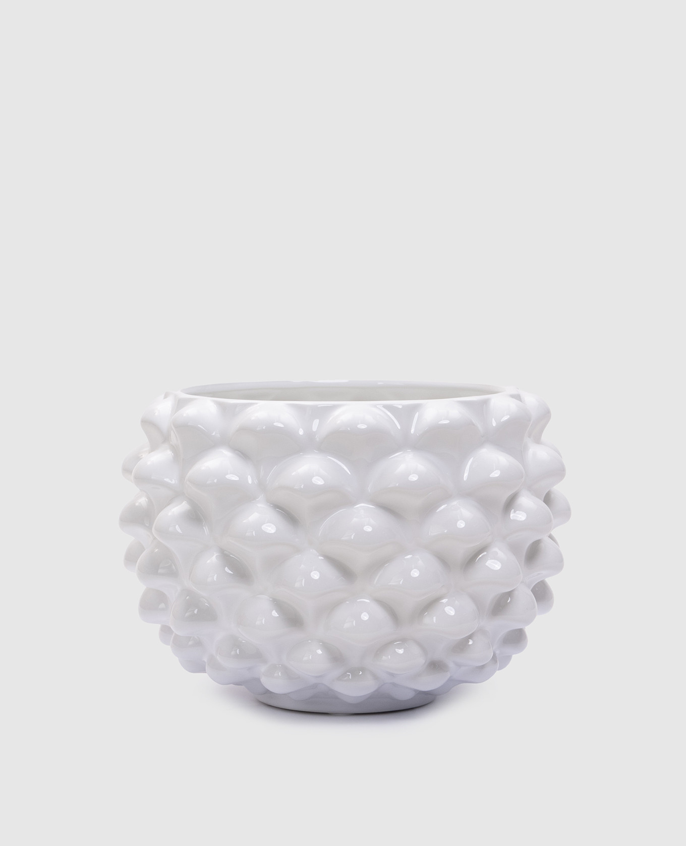 

White ceramic cone-shaped planter Palais Royal