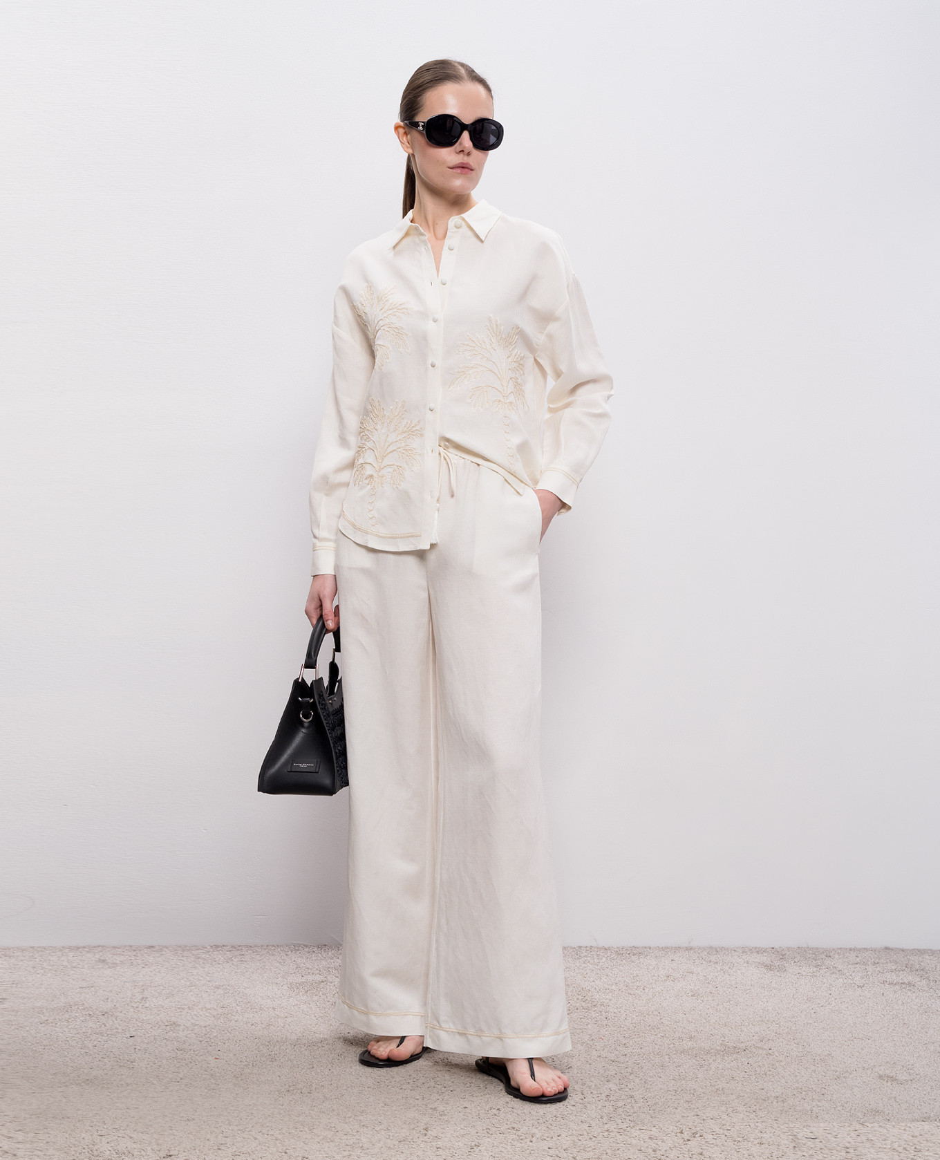 

White linen pants Twinset