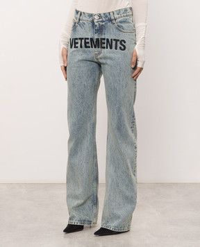 Vetements Blue jeans with logo embroidery MH27DJ079LB
