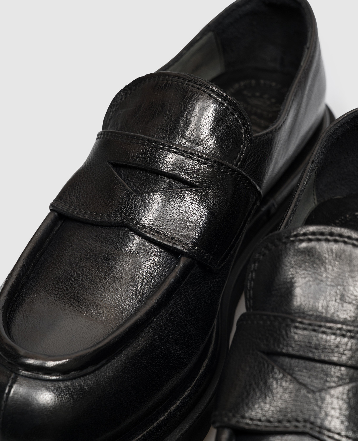 Wisal DD black leather loafers Officine Creative 5