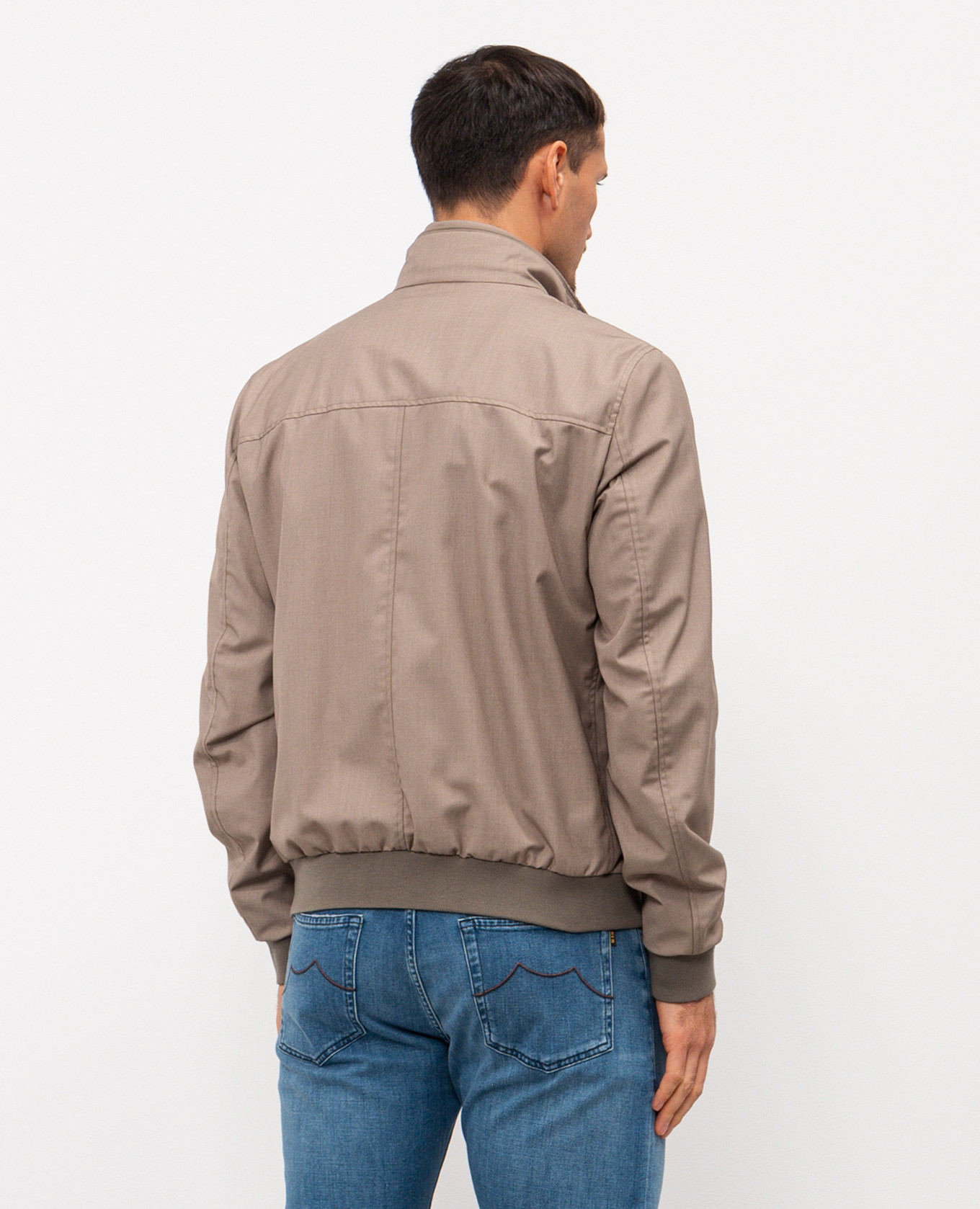 

Beige jacket BERNIE MooRER