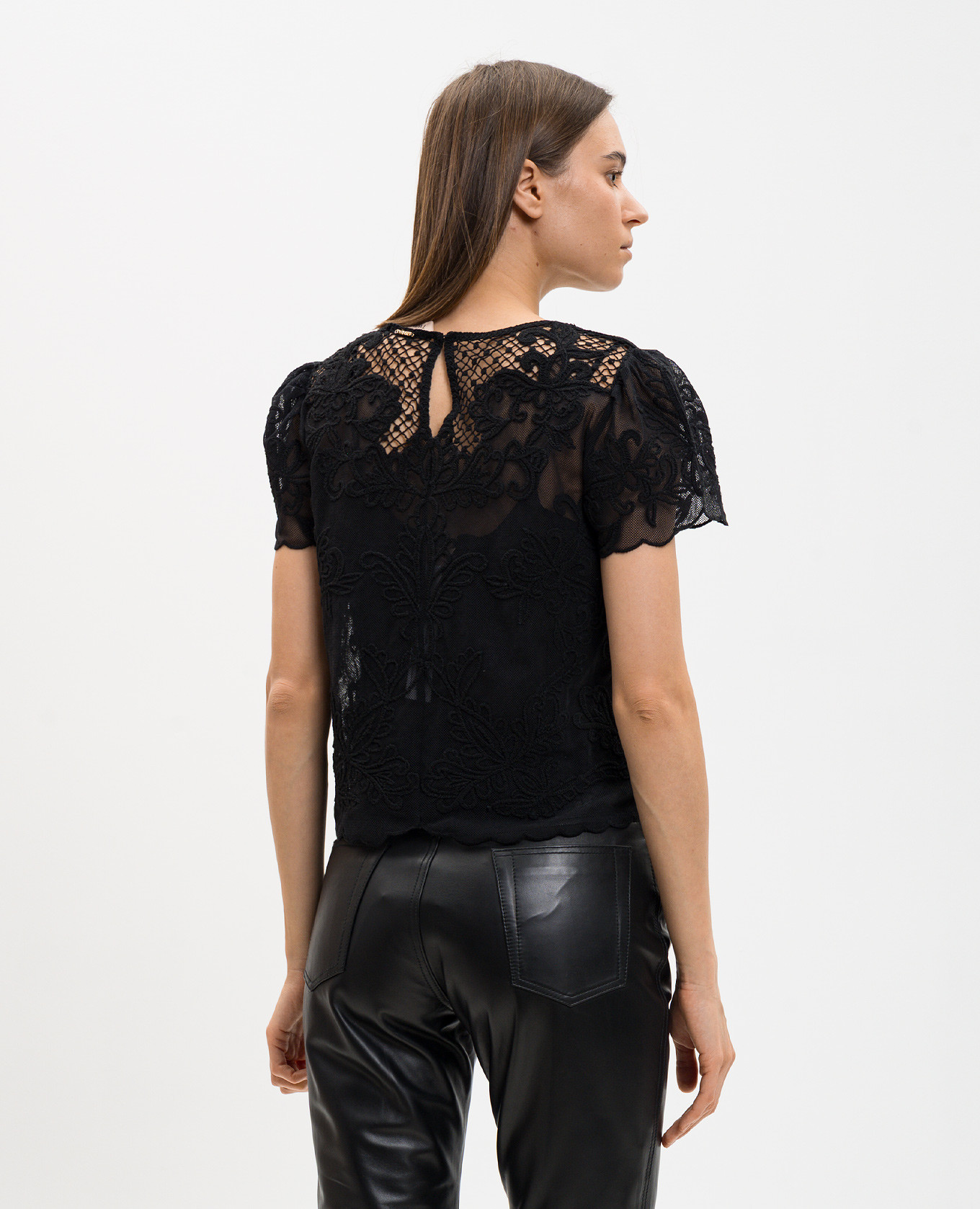 

Black top with embroidery Twinset