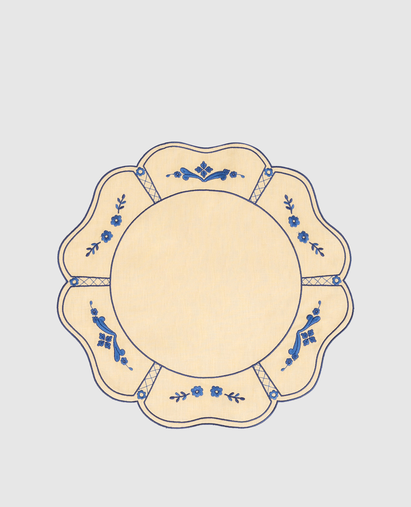 Yellow table mat with embroidery