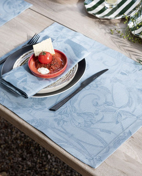 Le Jacquard Fraincais Tivoli Blue Linen Placemat 31306