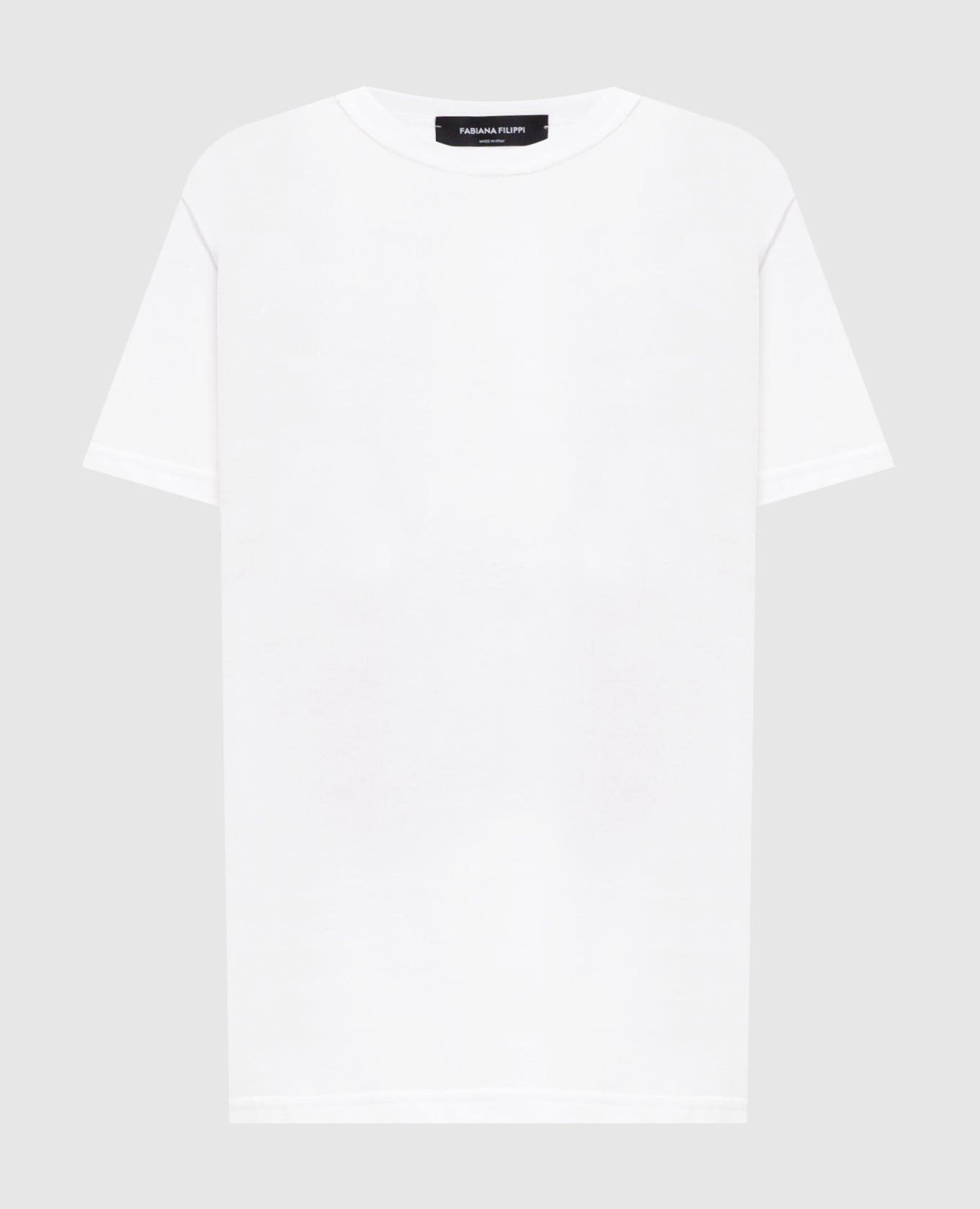 White T-shirt with a monil chain