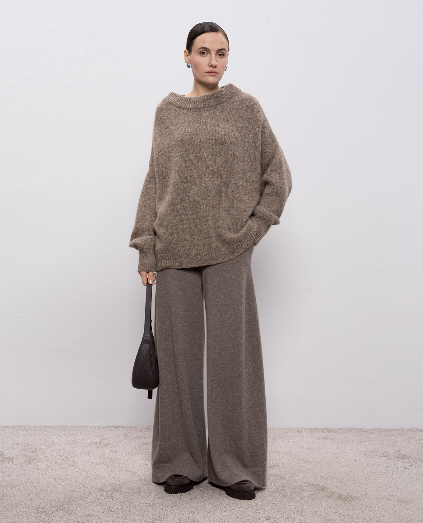 

Brown alpaca and cashmere sweater Demiur