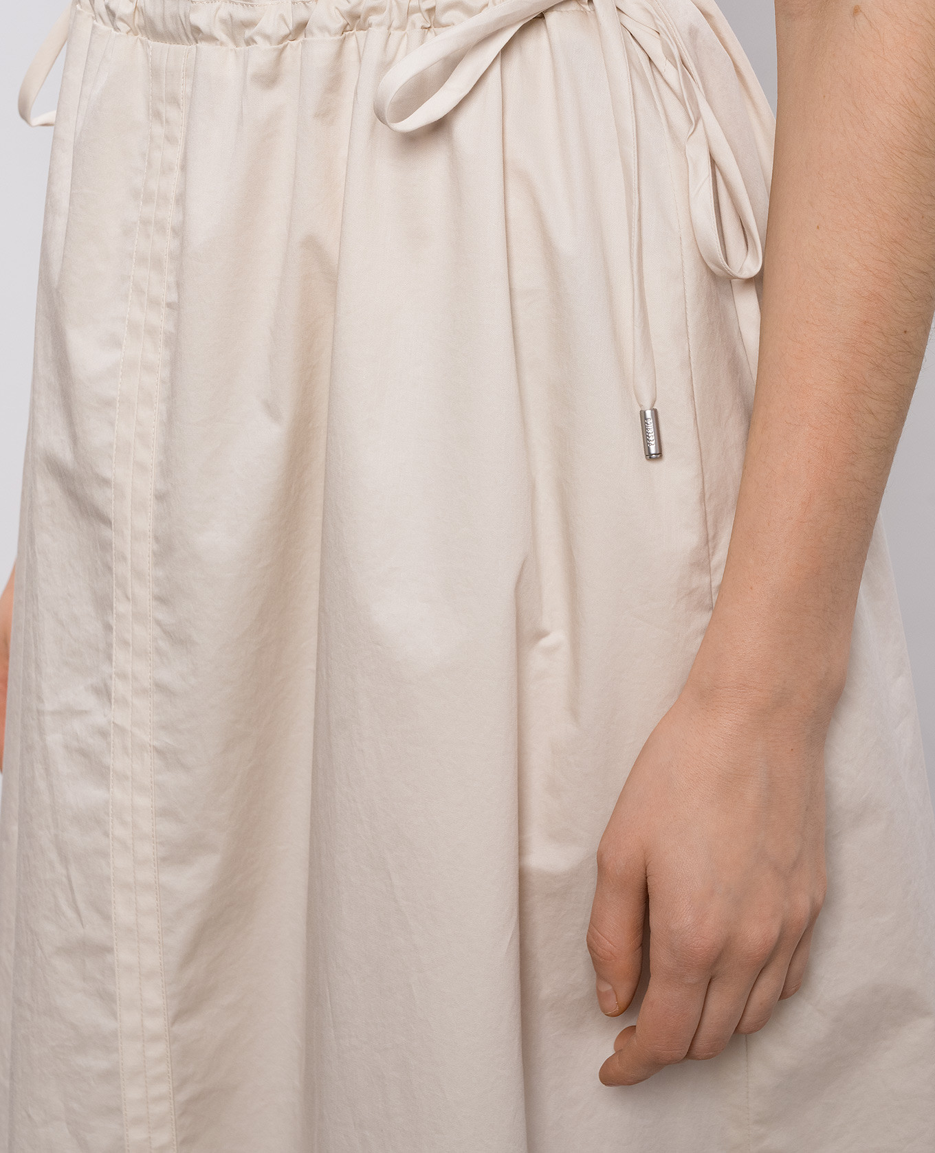 

Beige dress Peserico