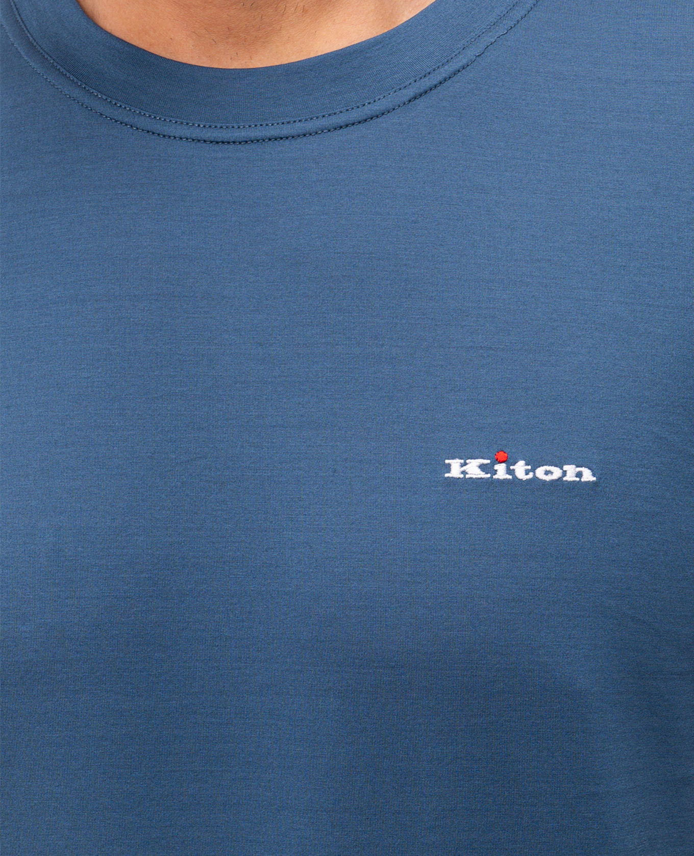 

Blue T-shirt with embroidered logo Kiton