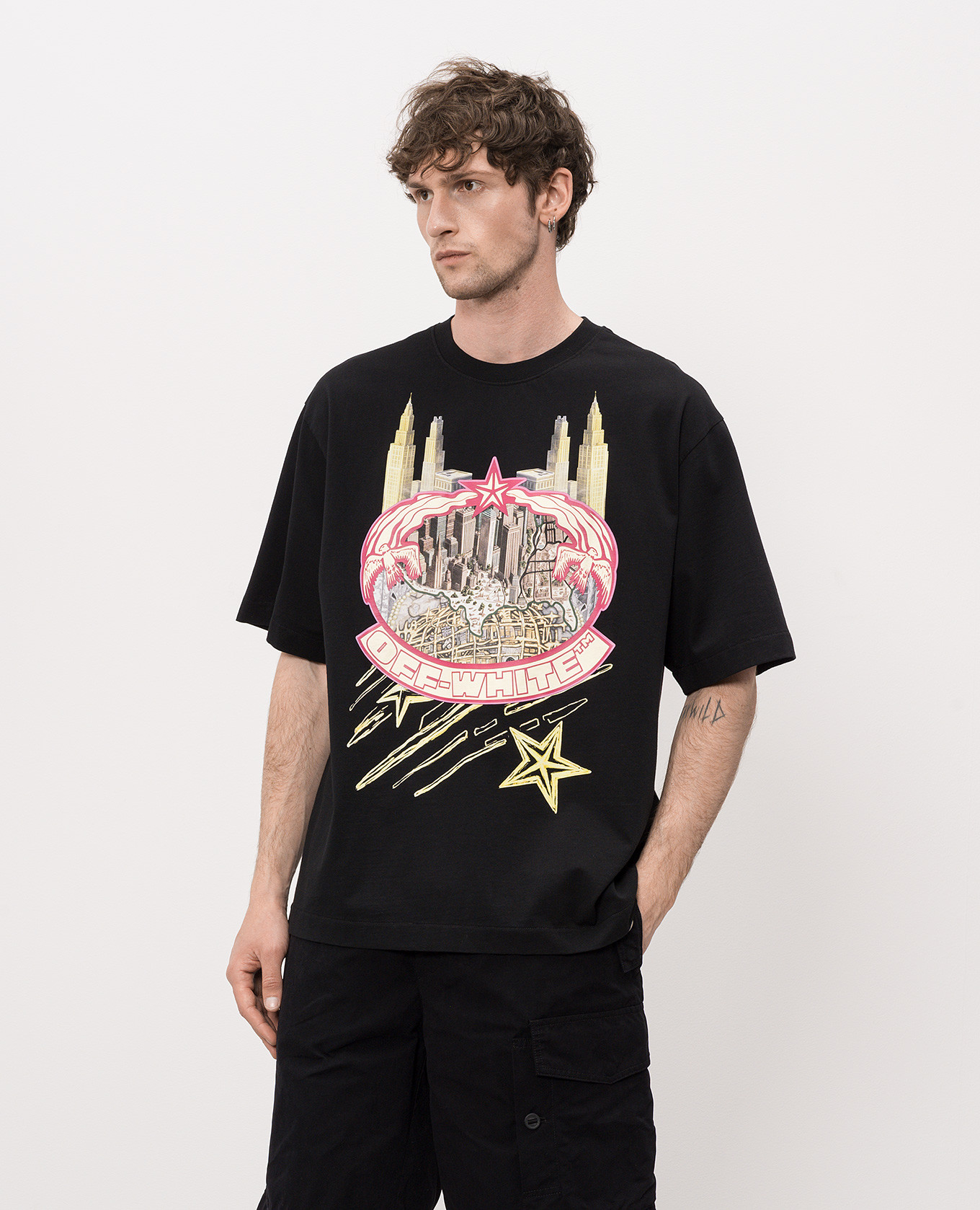 

Big Frame World Black T-Shirt Off-White