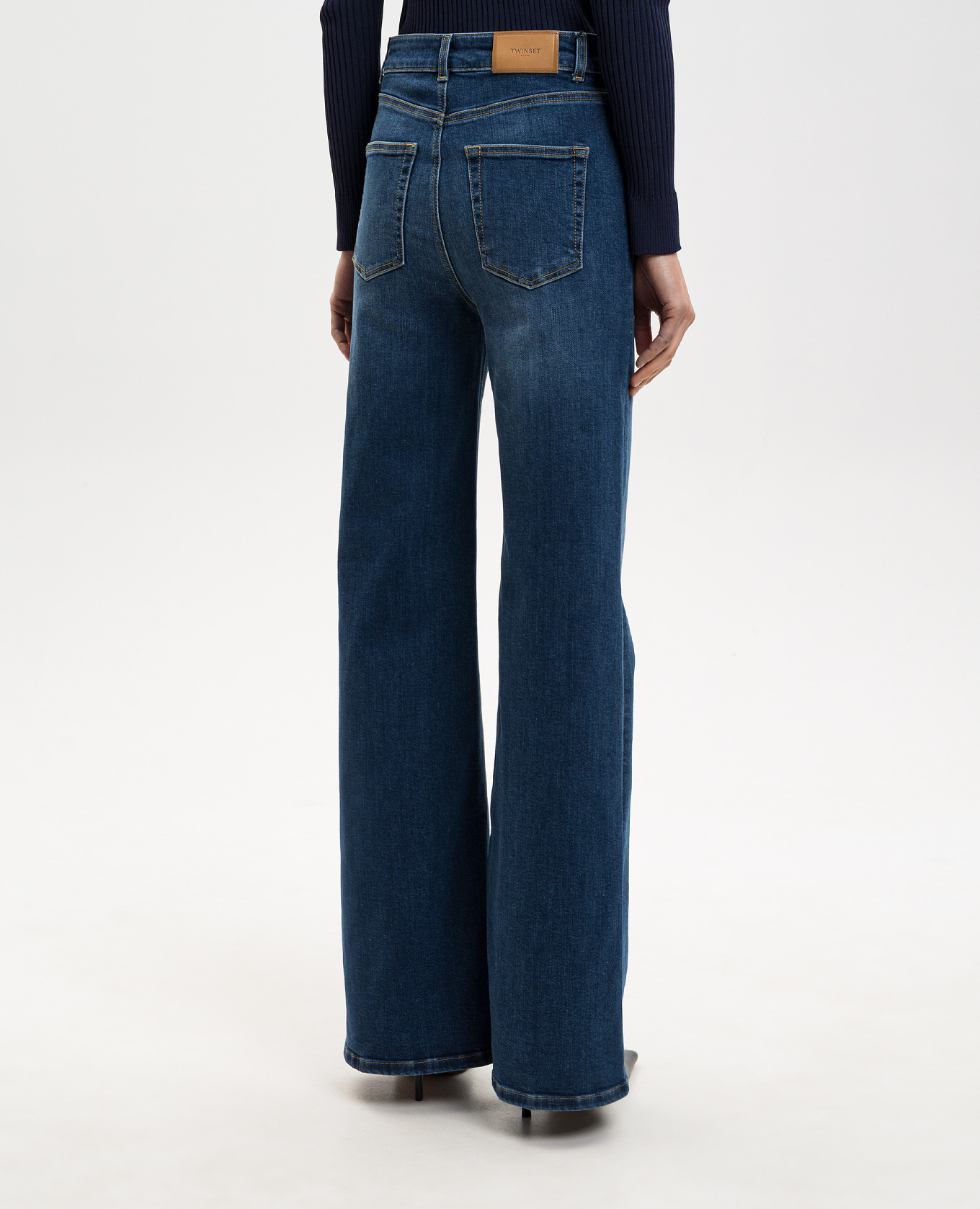 

Blue flared jeans with logo patch Twinset