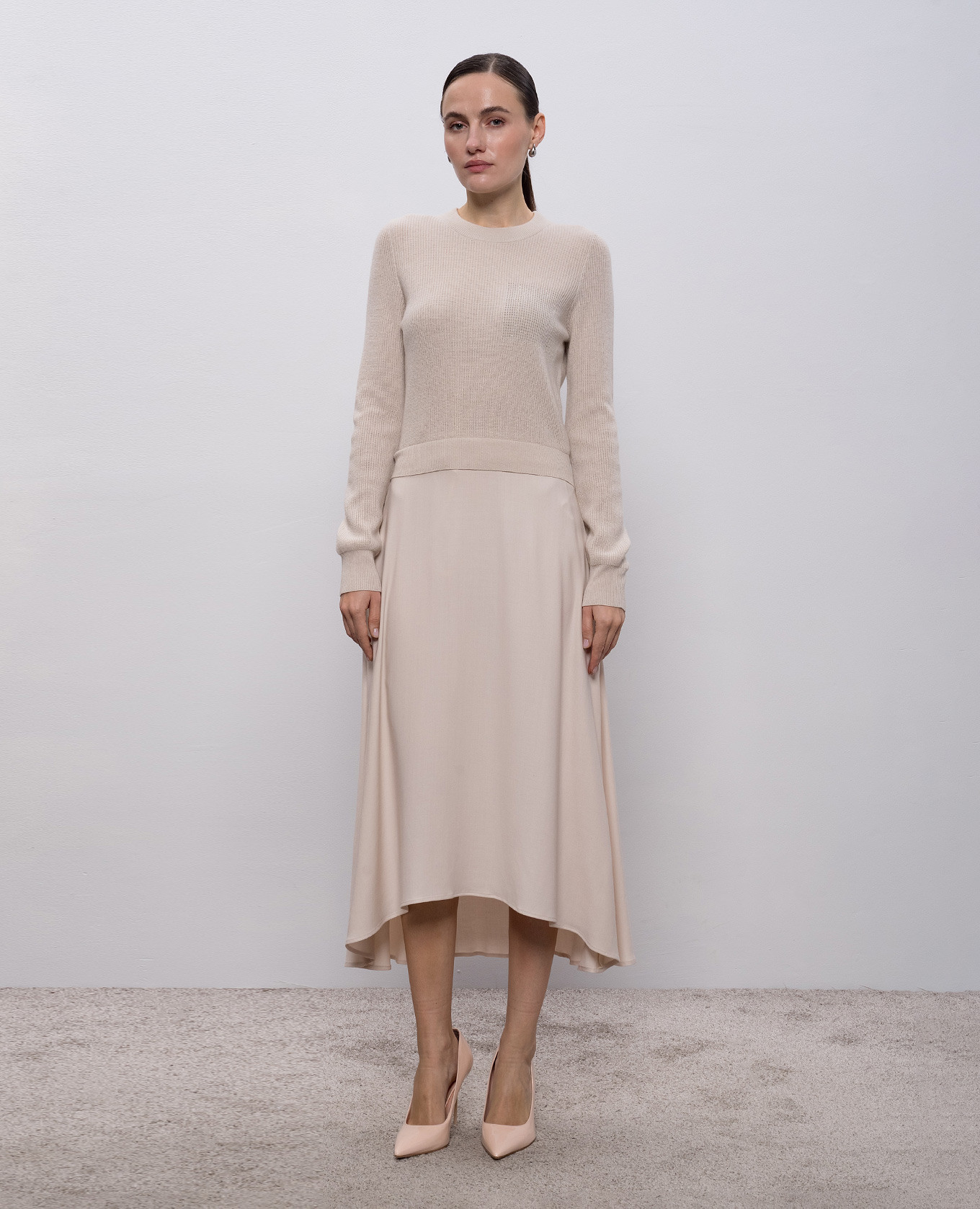 

Beige midi dress with wool, silk and cashmere Peserico