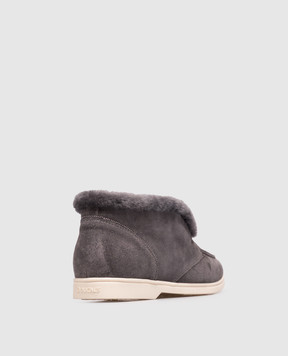 Doucal's Gray suede deserts on fur with a monil chain DD8919JOANUM252