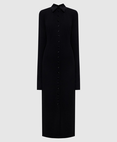 Robe noire en laine