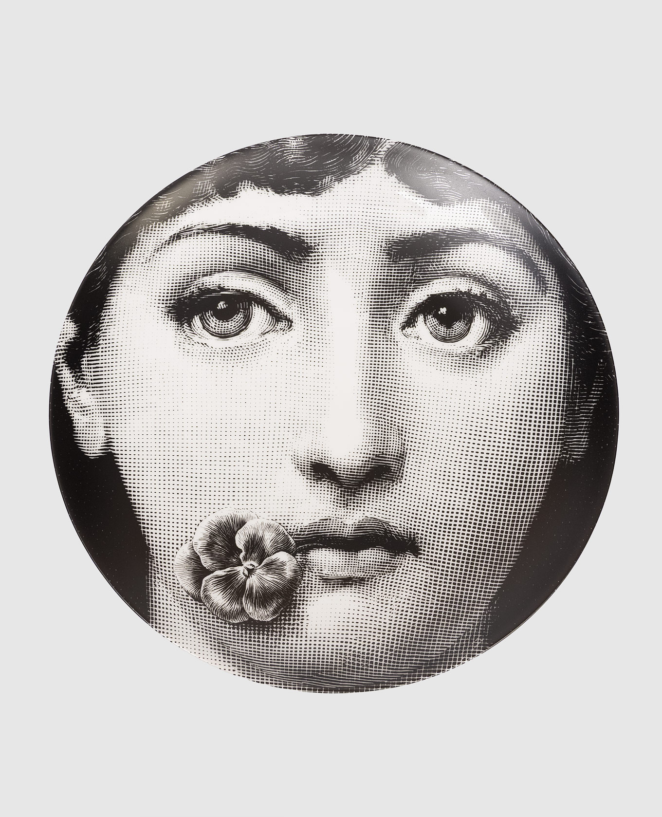 

Decorative porcelain wall plate Tema e Variazioni Fornasetti, Black