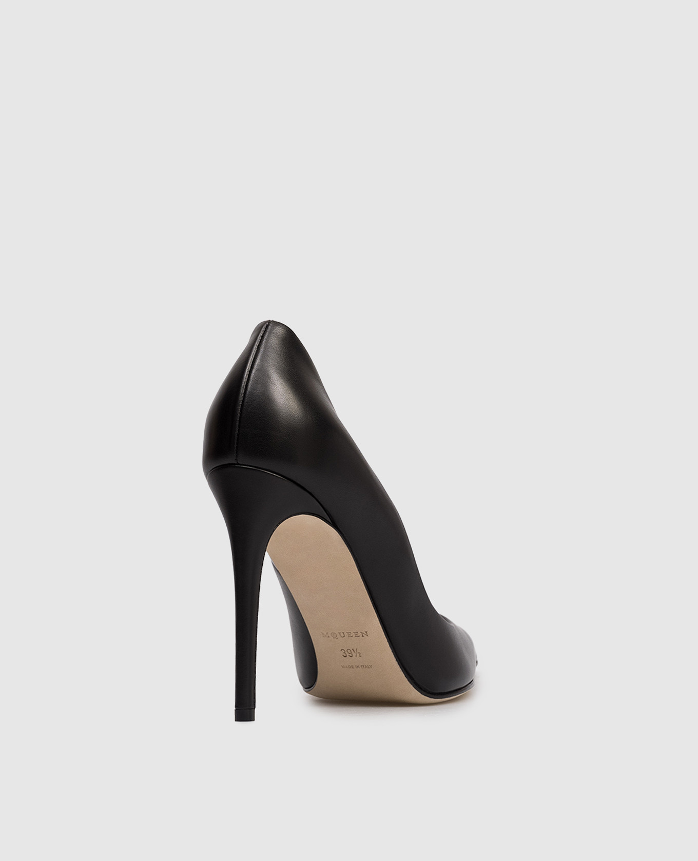 

Black leather shoes Alexander McQueen