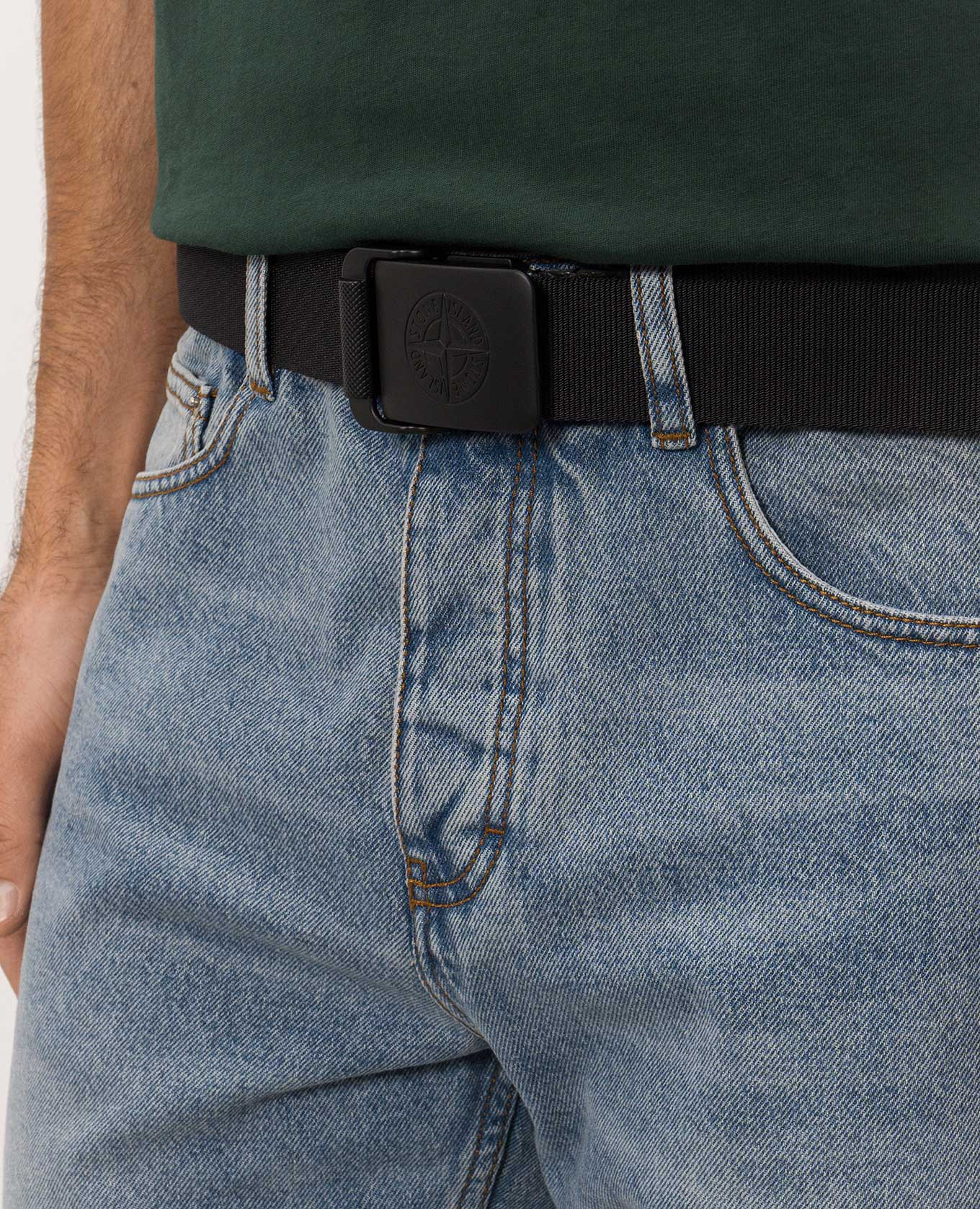 Black belt with brand engraving Stone Island 2