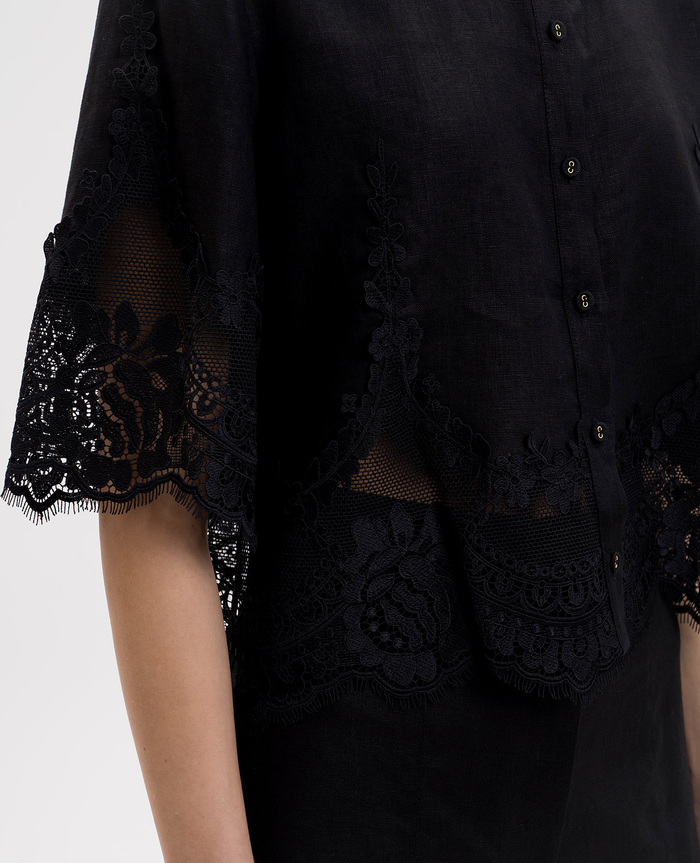 

Black linen blouse with lace Twinset