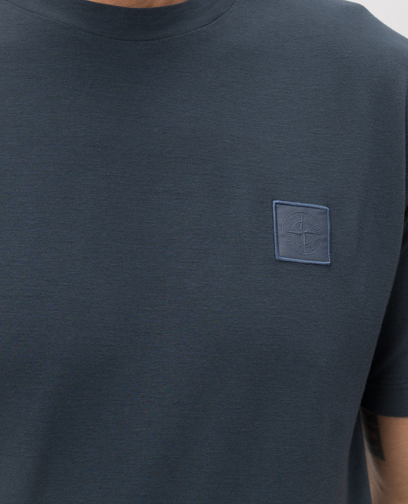 

Blue t-shirt with logo patch Stone Island