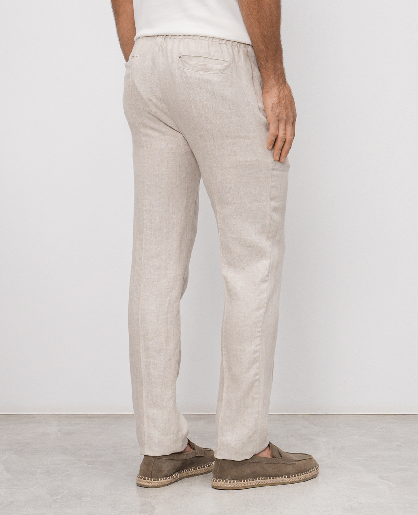 

Beige linen pants Doriani Cashmere
