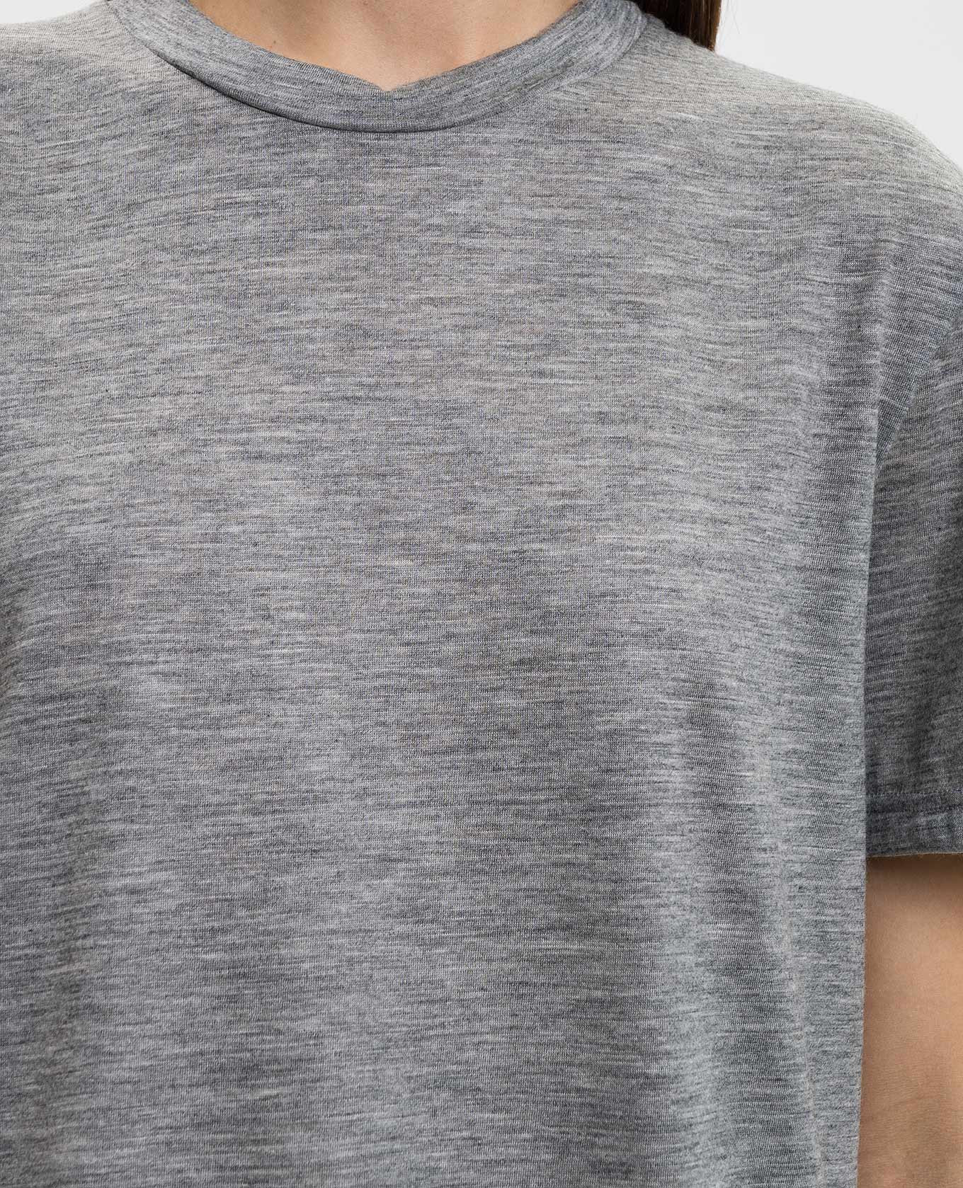 

Serata grey cashmere T-shirt The Row