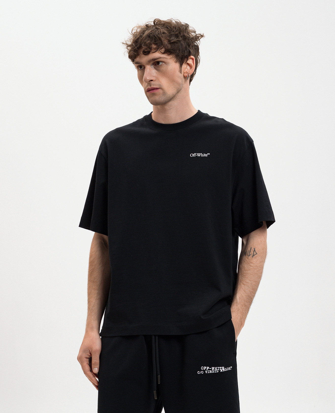 

Black Half Arrow T-shirt Off-White
