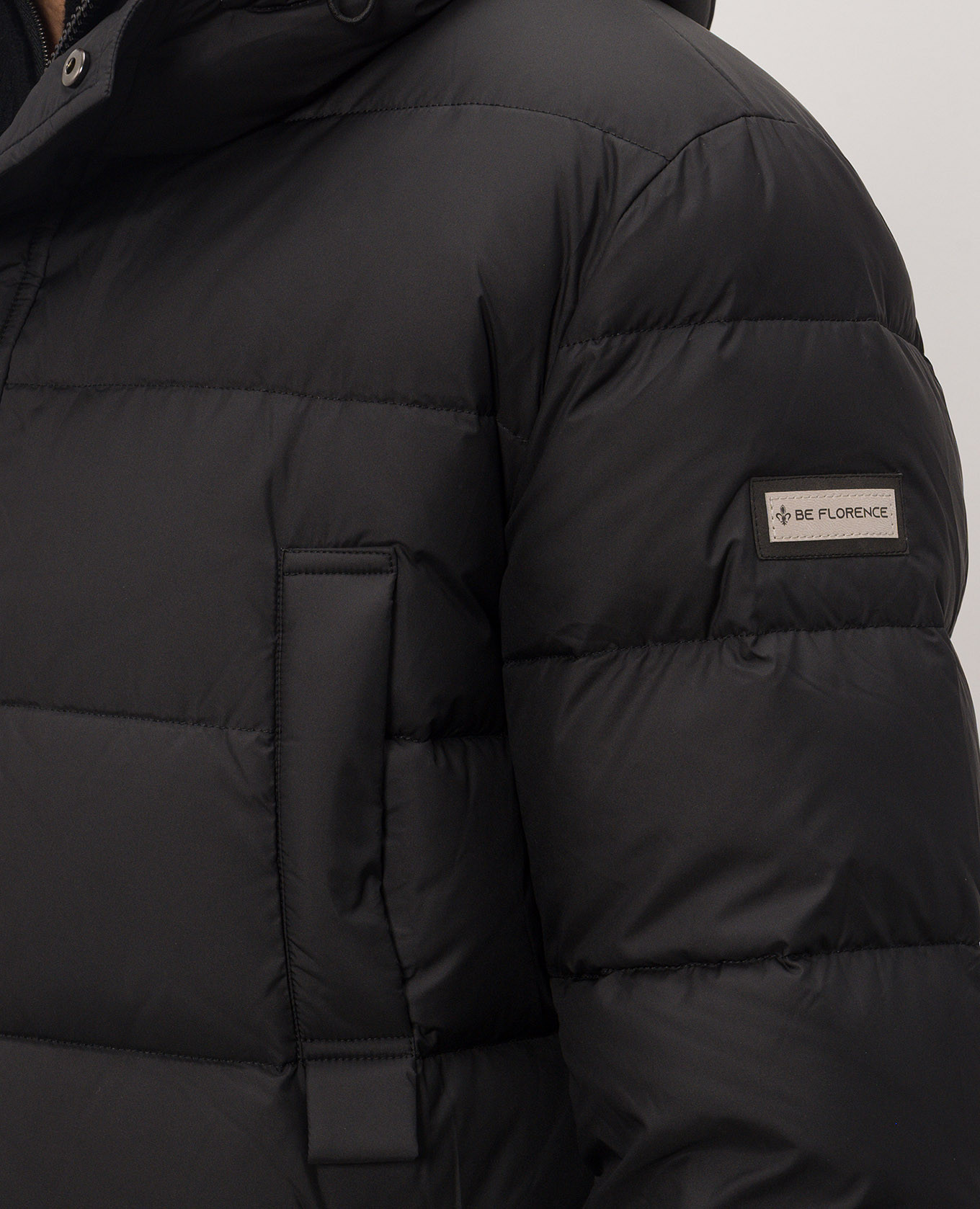 Black down jacket with logo patch Be Florence 5